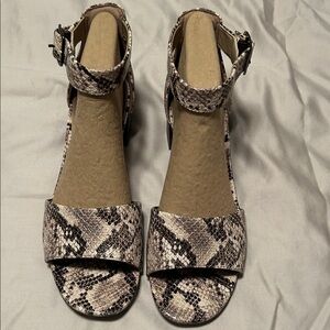 Clarks Elisa Dedra Beige and Black Snakeskin Sandals